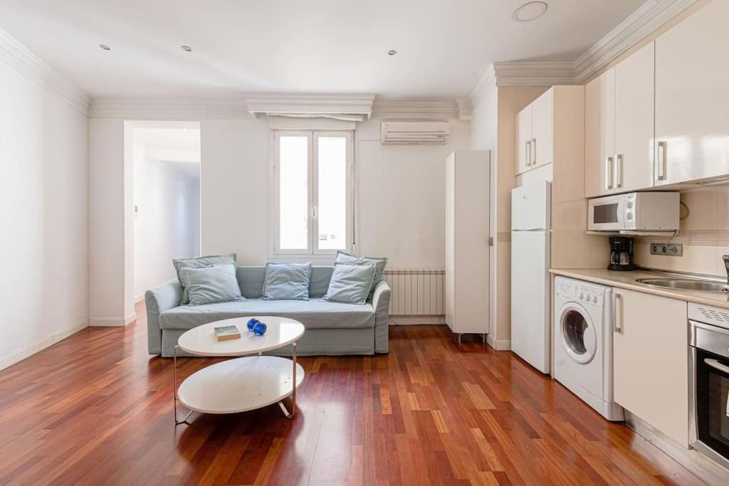 Modern Apartment In Chueca Inf3Iz4 Madrid Exterior photo