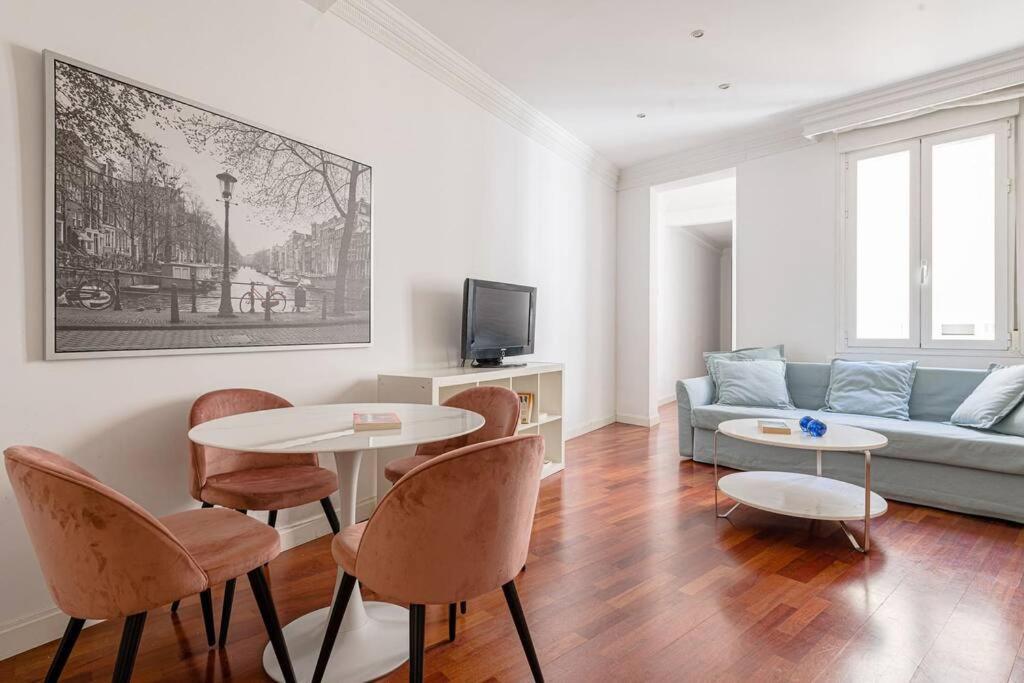 Modern Apartment In Chueca Inf3Iz4 Madrid Exterior photo
